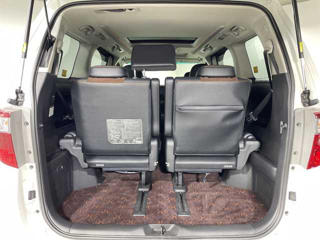 トヨタ アルファード 240S タイプゴールドⅡ 福岡県 2014(平26)年 3.3万km ホワイトパールクリスタルシャイン ALPINEメモリーナビゲーション/フルセグテレビ/バックカメラ/ALPINE11型フリップダウンモニター/サンルーフ/両側パワースライドドア/ハーフレザーシート/オートライト/HIDヘッドライト/クルーズコントロール/スマートキー/プッシュスタートエンジン/ETC/純正18インチアルミホイール