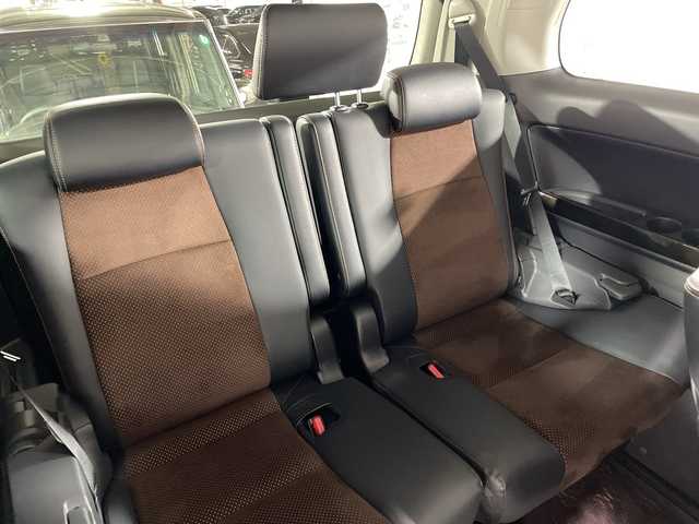 トヨタ アルファード 240S タイプゴールドⅡ 福岡県 2014(平26)年 3.3万km ホワイトパールクリスタルシャイン ALPINEメモリーナビゲーション/フルセグテレビ/バックカメラ/ALPINE11型フリップダウンモニター/サンルーフ/両側パワースライドドア/ハーフレザーシート/オートライト/HIDヘッドライト/クルーズコントロール/スマートキー/プッシュスタートエンジン/ETC/純正18インチアルミホイール