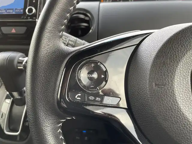 ホンダ Ｎ ＢＯＸ カスタム L ターボ 長崎県 2022(令4)年 3.2万km プラチナホワイトパール 純正ナビ/（フルセグ・CD・DVD・BT・SD・USB）/バックカメラ/両側パワースライドドア/ETC/ホンダセンシング/レーダークルーズコントロール/シートヒーター/ステアリングスイッチ/スペアキー/クリアランスソナー/パドルシフト/スマートキー/レーンキープアシスト/LEDヘッドライト/オートライト/ハーフレザーシート/新車保証書/取扱説明書