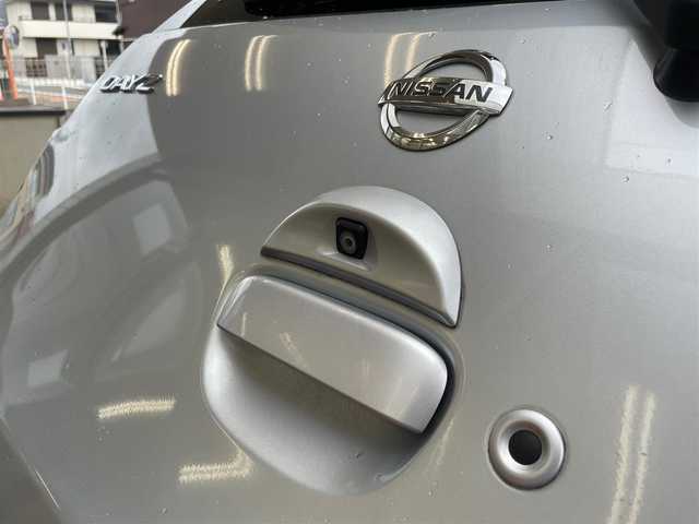 日産 デイズ X Vセレ +SeftyⅡ 愛知県 2014(平26)年 11.4万km クールシルバー /当店買取/禁煙//純正ワイドナビ/MP314D-W//アラウンドビューカメラ//フルセグTV/CD/DVD/SD/Bluetooth/USB//ETC//衝突軽減ブレーキ//Aストップ//ISOFIX//電動格納ミラー//ETC//保証書/取説/ナビ取説
