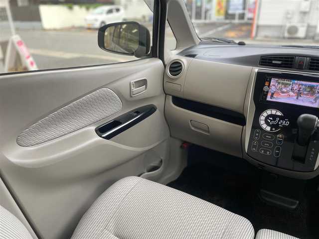 日産 デイズ X Vセレ +SeftyⅡ 愛知県 2014(平26)年 11.4万km クールシルバー /当店買取/禁煙//純正ワイドナビ/MP314D-W//アラウンドビューカメラ//フルセグTV/CD/DVD/SD/Bluetooth/USB//ETC//衝突軽減ブレーキ//Aストップ//ISOFIX//電動格納ミラー//ETC//保証書/取説/ナビ取説