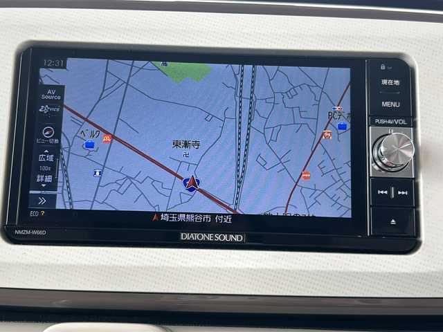 ダイハツ ムーヴ キャンバス X LTD メイクアッフ SA Ⅱ 埼玉県 2016(平28)年 8.4万km パールホワイトⅢ/ナチュラルベージュマイカメタリック 2トーン (株)IDOMが運営する【じしゃロン熊谷店】の自社ローン専用車両になりますこちらは現金またはオートローンご利用時の価格です。自社ローンご希望の方は別途その旨お申付け下さい/純正メモリナビ/（フルセグTV/Bluetooth/CD/DVD/AM/FM）/ETC/バックカメラ/スマートアシスト/・衝突回避支援ブレーキ機能/・誤発進抑制機能/・衝突警報機能/・先行車発進お知らせ機能/ドライブレコーダー/両側パワースライドドア/アイドリングストップ/ステアリングリモコン/純正フロアマット/純正ドアバイザー/プッシュスタート/車両・ナビ取扱説明書/保証書