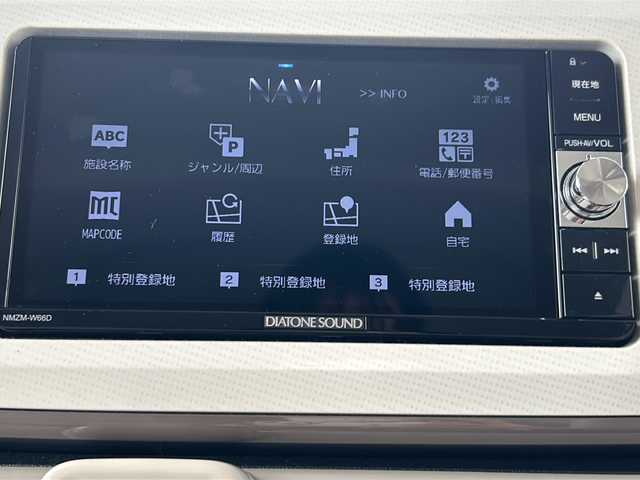 ダイハツ ムーヴ キャンバス X LTD メイクアッフ SA Ⅱ 埼玉県 2016(平28)年 8.4万km パールホワイトⅢ/ナチュラルベージュマイカメタリック 2トーン (株)IDOMが運営する【じしゃロン熊谷店】の自社ローン専用車両になりますこちらは現金またはオートローンご利用時の価格です。自社ローンご希望の方は別途その旨お申付け下さい/純正メモリナビ/（フルセグTV/Bluetooth/CD/DVD/AM/FM）/ETC/バックカメラ/スマートアシスト/・衝突回避支援ブレーキ機能/・誤発進抑制機能/・衝突警報機能/・先行車発進お知らせ機能/ドライブレコーダー/両側パワースライドドア/アイドリングストップ/ステアリングリモコン/純正フロアマット/純正ドアバイザー/プッシュスタート/車両・ナビ取扱説明書/保証書