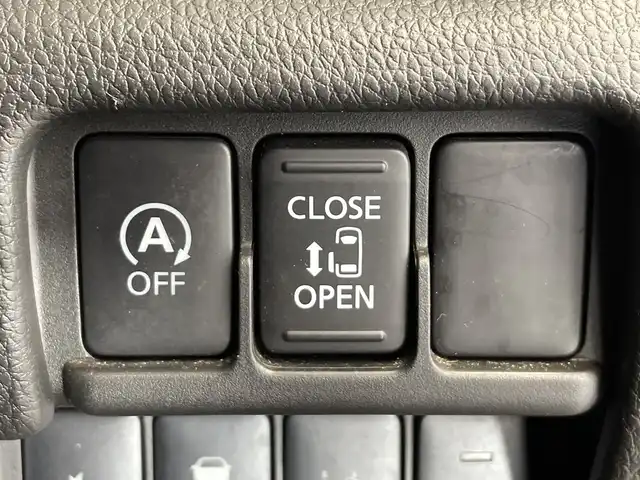 日産 デイズ ルークス ハイウェイスターX 栃木県 2018(平30)年 4万km ブラック 純正ナビ/（Bluetooth/CD/フルセグTV/AUX）/バックカメラ/フロントカメラ/サイドカメラ/全周囲カメラ/サイドエアロ/リアエアロ/ETC/両側パワースライドドア/革巻きシフトノブ/ドアバイザー/オートライト/LEDヘッドライト/横滑り防止装置/スマートキー/プッシュスタート/アイドリングストップ/電動格納ミラー/純正アルミホイール/純正フロアマット