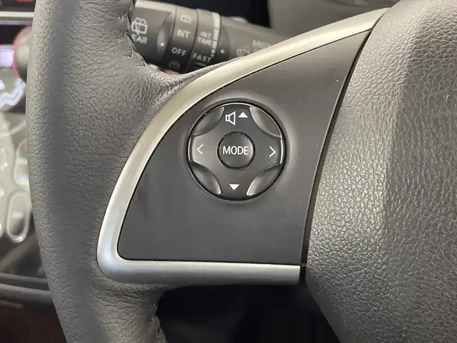 日産 デイズ ルークス ハイウェイスターX 栃木県 2018(平30)年 4万km ブラック 純正ナビ/（Bluetooth/CD/フルセグTV/AUX）/バックカメラ/フロントカメラ/サイドカメラ/全周囲カメラ/サイドエアロ/リアエアロ/ETC/両側パワースライドドア/革巻きシフトノブ/ドアバイザー/オートライト/LEDヘッドライト/横滑り防止装置/スマートキー/プッシュスタート/アイドリングストップ/電動格納ミラー/純正アルミホイール/純正フロアマット