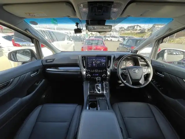 トヨタ アルファード S Cパッケージ 岡山県 2020(令2)年 3.1万km ホワイトパールクリスタルシャイン 純正9.2インチTコネクトナビ＋JBLサウンド/フルセグTV、CD、DVD、Bluetooth、AM、FM/USB、HDMI/純正12.1型リアエンターテイメントシステム/モデリスタエアロ/サンルーフ/ドライブレコーダー/ビルトインETC2.0/全方位カメラ/トヨタセーフティセンス/・プリクラッシュセーフティ/・レーントレーシングアシスト/・レーダークルーズコントロール/・ロードサインアシスト/・アダブティブハイビームシステム/・オートマチックハイビーム/先行車発進告知機能/ブラインドスポットモニター/デジタルインナーミラー/インテリジェントクリアランスソナー/電動パーキングブレーキ/ブレーキホールド/ステアリングヒーター/前席シートヒーター/前席ベンチレーション/運転席メモリーシート/前席パワーシート/パワーバックドア