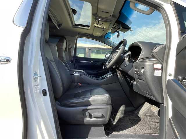 トヨタ アルファード S Cパッケージ 岡山県 2020(令2)年 3.1万km ホワイトパールクリスタルシャイン 純正9.2インチTコネクトナビ＋JBLサウンド/フルセグTV、CD、DVD、Bluetooth、AM、FM/USB、HDMI/純正12.1型リアエンターテイメントシステム/モデリスタエアロ/サンルーフ/ドライブレコーダー/ビルトインETC2.0/全方位カメラ/トヨタセーフティセンス/・プリクラッシュセーフティ/・レーントレーシングアシスト/・レーダークルーズコントロール/・ロードサインアシスト/・アダブティブハイビームシステム/・オートマチックハイビーム/先行車発進告知機能/ブラインドスポットモニター/デジタルインナーミラー/インテリジェントクリアランスソナー/電動パーキングブレーキ/ブレーキホールド/ステアリングヒーター/前席シートヒーター/前席ベンチレーション/運転席メモリーシート/前席パワーシート/パワーバックドア