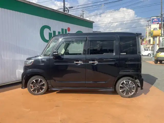 スズキ スペーシア カスタム HYBRID XS 三重県 2018(平30)年 3.8万km ブルーイッシュブラックパール3 純正ナビ/全方位モニター用カメラパッケージ/セーフティサポート/パワースライドドア（運転席側/助手席側）/LEDヘッドライト/オートライト/ボディ同色電動オート格納ドアミラー/サイドシルスポイラー/ボディ同色リアスポイラー/リアエアロバンパー/165/55R15タイヤ/　＊15インチアルミホイール/オートエアコン/シートヒーター（運転席）/キーレス/プッシュスタート