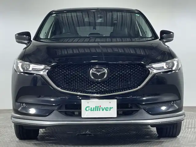 マツダ ＣＸ－５ 25S Lパッケージ 神奈川県 2017(平29)年 6万km ジェットブラックマイカ 純正ナビゲーション/Bluetooth　フルセグ　USB  CD DVD AUX/バックカメラ/サイドカメラ/BOSEプレミアムサウンド/i-ACTIVSENSE/アドバンストスマートシティブレーキサポート/後退時スマートシティブレーキサポート/誤発進抑制制御/スマートブレーキサポート/レーダークルーズコントロール/ブラインドスポットモニタリング/車線逸脱警報システム/レーンキープアシストシステム/リアパーキングセンサー/ドライバーアテンションアラート/シートヒーター/パワーシート（D＋N席）/シートヒーター（D＋N席）/シートメモリ（D席）/ETC2.0/純正前後ドライブレコーダー/純正フロアマット/ステアリングスイッチ/ステアリングヒーター/革巻きステアリング/レザーシート/MTモード付AT/sportsモード/アイドリングストップ/電動サイドブレーキ/ヘッドアップディスプレイ/LEDヘッドライト/オートライト/オートマチックハイビーム/純正19インチAW/純正ドアバイザー/コーナーセンサー/フォグランプ/電動格納ミラー/ウィンカーミラー