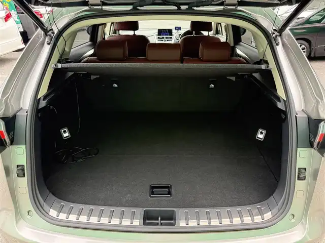 レクサス ＮＸ 200t Iパッケージ 千葉県 2017(平29)年 1.3万km ソニックチタニウム 純正メモリナビ（AM/FM/CD/DVD/Bluetooth）/フルセグTV/ワンオーナー/レーダークルーズコントロール/ETC2.0/バックカメラ/サイドカメラ/パドルシフト/ステアリングヒーター/シートヒーター/パワーシート/レザーシート/電動リアゲート/MTモード付AT/3眼LEDヘッドライト/フォグライト/オートマチックハイビーム/前後ドライブレコーダー/純正アルミホイール/純正フロアマット/スマートキー/USB/プッシュスタート/スペアキー/保証書/取扱説明書