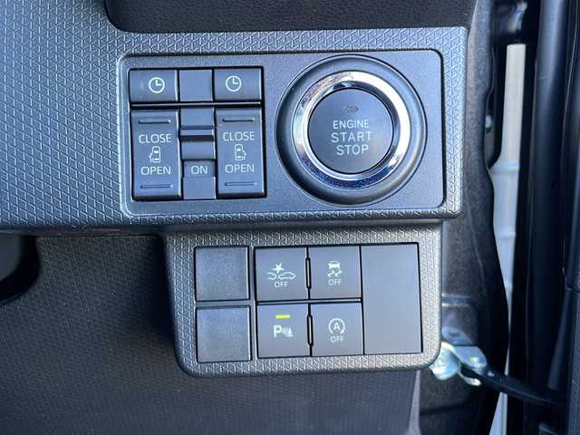 ダイハツ タント カスタム RS 山口県 2023(令5)年 0.9万km ブラックマイカメタリック ワンオーナー/社外SDナビ　【NSZT-W68T】/・フルセグTV/・Bluetooth接続/・パノラミックビューモニター/・DVD再生機能有/スマートアシスト/・衝突回避支援ブレーキ機能/・ふらつき警報/・誤発進抑制制御機能/・車線逸脱抑制制御機能/・路側逸脱警報/・先行車発進お知らせ機能/・標識認識機能/スマートキー/プッシュスタート/スペアキー1本/USB入力端子/ハーフレザーシート/シートヒーター/両側パワースライドドア/純正LEDライト/純正15インチアルミホイール/ドアバイザー/保証書