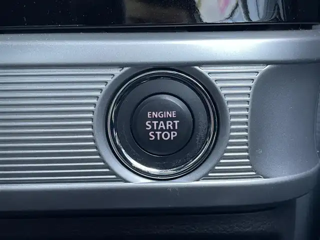 スズキ スペーシア カスタム HYBRID XS ターボ 佐賀県 2019(平31)年 7.9万km ピュアホワイトP デュアルセンサーブレーキサポート/クルーズコントロール/リアセンサー/純正8型SDナビ/・全方位カメラ/・フルセグTV/BT/CD/DVD/両側パワースライドドア/純正15インチAW/LEDヘッドライト/オートライト/フォグランプ/ハーフレザーシート（合皮）/シートヒーター/ETC/パドルシフト/ステアリングスイッチ/リアサーキュレーター/リアサンシェード/リアシートテーブル/プッシュスタート/フロアマット/エアバックW/サイド/カーテン/スペアキー×1/保証書