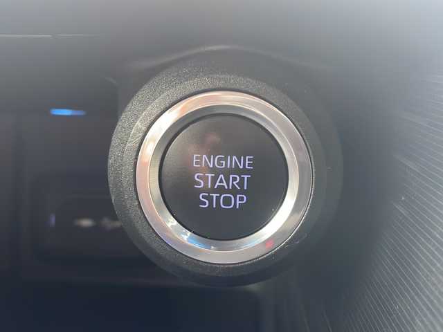 トヨタ ハリアー Z 山形県 2022(令4)年 1.2万km ブラック ・純正ディスプレイオーディオ/フルセグ/Bluetooth//AppleCarPlay/AndroidAuto/・JBLプレミアムサウンドシステム/・前後ドラレコ/・バックカメラ/・ビルトインETC2.0/・MTモード付きAT/・レーダークルーズコントロール/・レーントレーシングアシスト/・プリクラッシュセーフティ/・パーキングサポートブレーキ/・前後クリアランスソナー/・ブラインドスポットモニター/・ロードサインアシスト/・先行車発進告知/・オートマチックハイビーム/・ヘッドアップディスプレイ/・デジタルインナーミラー/・D席パワーシート/・電動テレスコピック/・ハンズフリーパワーバックドア/・純正AW/・純正マット/・スペアキー1本/・保証書/・取扱説明書