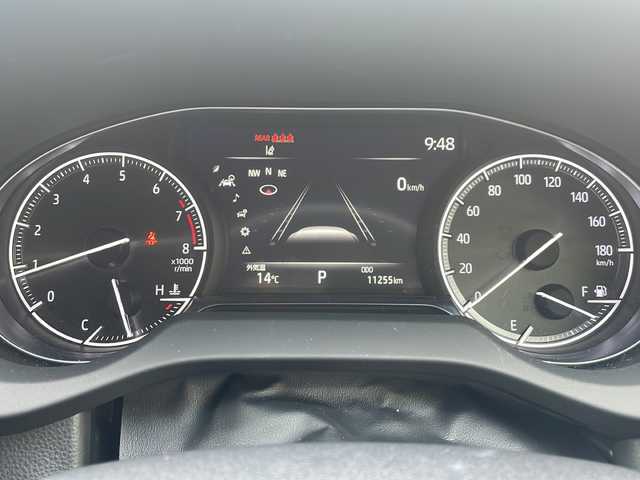 トヨタ ハリアー Z 山形県 2022(令4)年 1.2万km ブラック ・純正ディスプレイオーディオ/フルセグ/Bluetooth//AppleCarPlay/AndroidAuto/・JBLプレミアムサウンドシステム/・前後ドラレコ/・バックカメラ/・ビルトインETC2.0/・MTモード付きAT/・レーダークルーズコントロール/・レーントレーシングアシスト/・プリクラッシュセーフティ/・パーキングサポートブレーキ/・前後クリアランスソナー/・ブラインドスポットモニター/・ロードサインアシスト/・先行車発進告知/・オートマチックハイビーム/・ヘッドアップディスプレイ/・デジタルインナーミラー/・D席パワーシート/・電動テレスコピック/・ハンズフリーパワーバックドア/・純正AW/・純正マット/・スペアキー1本/・保証書/・取扱説明書