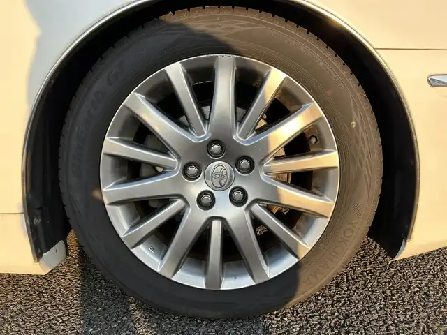 トヨタ クラウン マジェスタ Aタイプ 宮城県 2007(平19)年 11.4万km ホワイトパールクリスタルシャイン 純正メーカーオプションナビ/クルーズコントロール/ETC/バックカメラ/前席パワーシート/ヘッドアップディスプレイ/オートライト/純正17インチアルミホイール