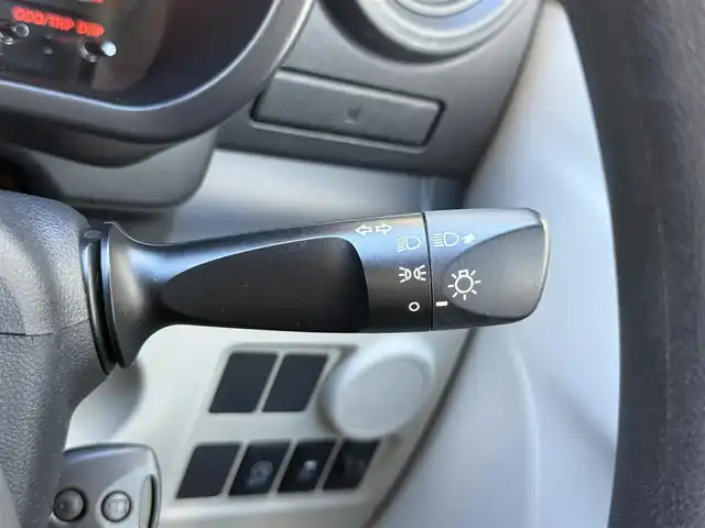 トヨタ パッソ X 愛知県 2016(平28)年 3.3万km キナコメタリック /禁煙//社外メモリナビ//フルセグ//CD/SD/BT/USB/iPod/AM/FM//ETC//アイドリングストップ//キーレス//横滑り防止//電動格納ミラー//ISOFIX//純正フロアマット//純正ドアバイザー//保証書//取扱説明書//スペアキー