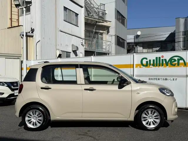 トヨタ パッソ X 愛知県 2016(平28)年 3.3万km キナコメタリック /禁煙//社外メモリナビ//フルセグ//CD/SD/BT/USB/iPod/AM/FM//ETC//アイドリングストップ//キーレス//横滑り防止//電動格納ミラー//ISOFIX//純正フロアマット//純正ドアバイザー//保証書//取扱説明書//スペアキー