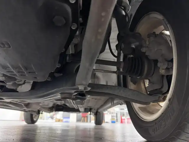 スズキ ラパン X 三重県 2011(平23)年 5.7万km エアブルーM/ホワイト ガソリン/FF/インパネCVT/ケンウッド 6.1インチ『彩速ナビ』 MDV-323/（FM/AM/CD/DVD/TV/SD/AUX/USB/RCA）/バックカメラ/ドライブレコーダー 前後/安全/・ABS/・運転席・助手席エアバッグ/・衝突安全ボディ/装備/・プッシュスタート/・スマートキーx1/・マニュアルエアコン/・LEDヘッドライト（電球から打替）/・ヘッドライトレベライザー/・電動格納ドアミラー/・集中式ドアロック/・純正14inAW/・保/取/など