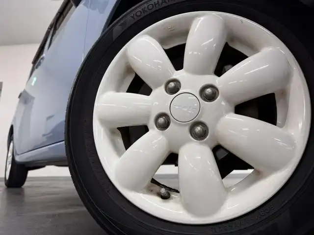 スズキ ラパン X 三重県 2011(平23)年 5.7万km エアブルーM/ホワイト ガソリン/FF/インパネCVT/ケンウッド 6.1インチ『彩速ナビ』 MDV-323/（FM/AM/CD/DVD/TV/SD/AUX/USB/RCA）/バックカメラ/ドライブレコーダー 前後/安全/・ABS/・運転席・助手席エアバッグ/・衝突安全ボディ/装備/・プッシュスタート/・スマートキーx1/・マニュアルエアコン/・LEDヘッドライト（電球から打替）/・ヘッドライトレベライザー/・電動格納ドアミラー/・集中式ドアロック/・純正14inAW/・保/取/など