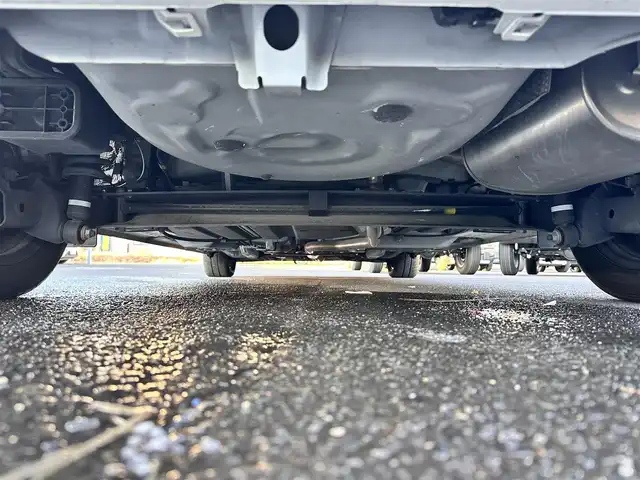 トヨタ シエンタ G 宮城県 2019(令1)年 4.9万km ホワイトパールクリスタルシャイン セーフティセンス/・プリクラッシュセーフティ/・レーンディパーチャーアラート/・オートマチックハイビーム/先行車発進告知機能/パーキングサポートブレーキ/クリアランスソナー/純正12インチフリップダウンモニター（V12T-R68C）/純正ナビ（NSZT-W68T）/・CD/DVD/・Bluetooth/・フルセグTV/バックカメラ/ビルトインETC/ドライブレコーダー/両側電動スライドドア/革巻きステアリング/スマートキー＆プッシュスタート/スペアキー1本/電動格納ミラー/純正フロアマット/純正ドアバイザー/W/サイド/カーテンエアバッグ/取扱説明書/保証書