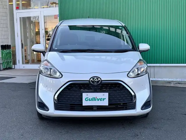 トヨタ シエンタ G 宮城県 2019(令1)年 4.9万km ホワイトパールクリスタルシャイン セーフティセンス/・プリクラッシュセーフティ/・レーンディパーチャーアラート/・オートマチックハイビーム/先行車発進告知機能/パーキングサポートブレーキ/クリアランスソナー/純正12インチフリップダウンモニター（V12T-R68C）/純正ナビ（NSZT-W68T）/・CD/DVD/・Bluetooth/・フルセグTV/バックカメラ/ビルトインETC/ドライブレコーダー/両側電動スライドドア/革巻きステアリング/スマートキー＆プッシュスタート/スペアキー1本/電動格納ミラー/純正フロアマット/純正ドアバイザー/W/サイド/カーテンエアバッグ/取扱説明書/保証書