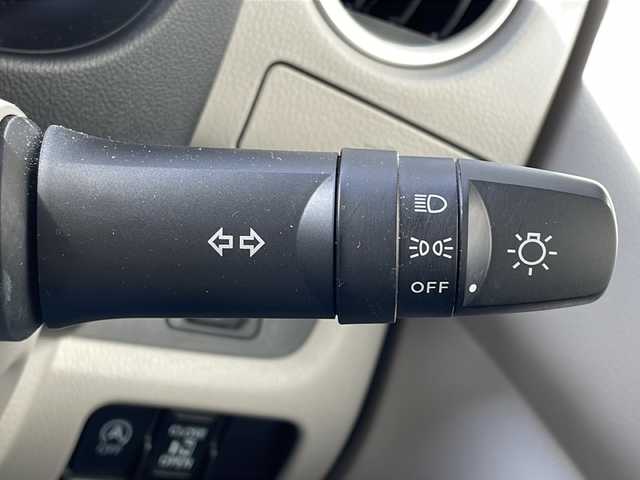 日産 デイズ ルークス X 滋賀県 2018(平30)年 4.8万km ホワイトパール 社外SDナビ/ワンセグテレビ（走行中視聴可能）/バックカメラ/全方位カメラ/アイドリングストップ/電格ミラー/プッシュスタート/片側パワースライドドア/前後コーナーセンサー/スペアキー1本/AM/FM/CD/SD/Bluetooth/衝突軽減システム