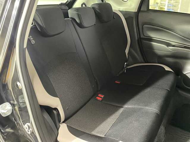 日産 ノート e－パワー X 広島県 2018(平30)年 4.9万km スーパーブラック 社外ナビ　/フルセグ　/レーンキープアシスト　/衝突軽減ブレーキ　/コーナーセンサー　/踏み間違い防止　/ＬＥＤヘッドランプ　/スマートキー　/Ｂｌｕｅｔｏｏｔｈ　/アイドリングストップ　/ETC　/ドライブレコーダー　/純正１４インチホイールキャップ/エアバック（運転席/助手席）