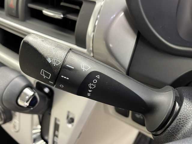 ダイハツ キャスト スタイル G リミテッド SAⅢ 鹿児島県 2019(平31)年 3.8万km ダークエメラルドマイカ 社外メモリナビ【CN-S300WD】/（Bluetooth/CD/DVD/フルセグTV）/パノラマビューモニター/前方ドライブレコーダー【DRY-ST1000】/ETC/シートヒーター【D+N席】/純正15インチアルミホイール/フロントフォグランプ/スマートキー/スマートアシスト３/レーンキープアシスト/オートマチックハイビーム/衝突被害軽減システム/誤発進抑制制御装置/先行車発進お知らせ機能