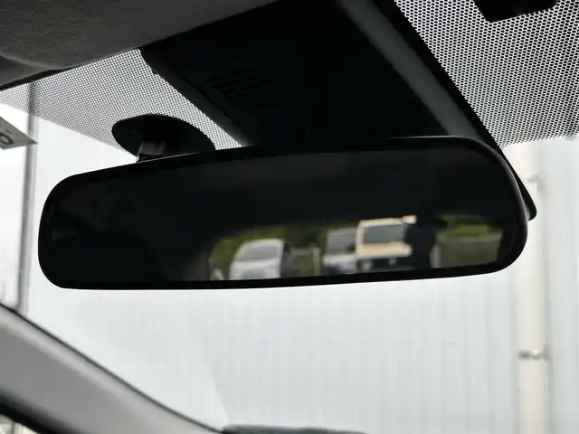 トヨタ アクア S 愛媛県 2016(平28)年 6.9万km ライムホワイトパールクリスタルシャイン CDプレイヤー/スペアキー/純正フロア/LEDオートライト/オートマッチクハイビーム/ETC/アイドリングストップ/USB/スマートキー/ABS/横滑り防止装置/衝突被害軽減システム/パワーウインドウ/パワーステアリング/Wエアバッグ