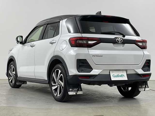 トヨタ ライズ Z 道央・札幌 2019(令1)年 5.7万km ブラックマイカメタリック/シャイニングホワイトパール ・4WD/・ターボ/・純正SＤナビ【NSCN-W68】/・ワンセグテレビ/・BluetoothAudio/・純正17インチアルミホイール/・プリクラッシュセーフティ/・レーダークルーズコントロール/・レーンキープアシスト/・コーナーセンサー/・横滑り防止システム/・D+N席シートヒーター/・デジタルインナーミラー/・アイドリングストップ/・プッシュスタート/・バックカメラ/・LEDオートライト/・オートハイビーム/・フォグランプ/・前後ドラレコ/・ETC/・保証書・取説