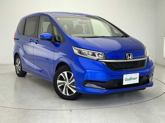 ホンダ フリード＋ G 千葉県 2023(令5)年 1万km プレミアムクリスタルブルークリスタル 禁煙車/ホンダセンシング　/レーダークルーズコントロール/コーナーセンサー/Ｓパッケージ　/ハーフレザーシート　/シートヒーター　/両側パワースライドドア　/純正ナビ【VXM-234VFi】/CD/DVD/SD/BT/フルセグＴＶ　/バックカメラ　/ETC/ドライブレコーダー/ウインカーミラー/LEDオートライト/純正アルミホイール/プッシュスタート/スマートキー