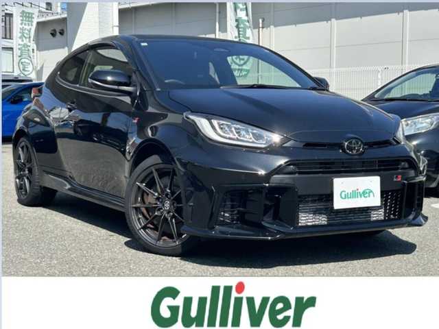 トヨタ ＧＲヤリス RZ ハイパフォーマンス 福岡県 2024(令6)年 0.3万km プレシャスブラックパール ワンオーナー/純正メーカーナビ/（フルセグTV/AM/FM/Bluetooth)/バックカメラ/iMT機能/モード変更４種類（カスタムモード、スポーツモード、ノーマルモード、エコモード）/レーダークルーズコントロール/アイドリングストップ/ビルトインETC/インタークーラースプレー/純正フロアマット/純正18インチホイール/コーナーセンサー/ハーフレザーシート/プッシュスタート/ウィンカーミラー/スマートキー/保証書/取扱説明書・ナビ取扱説明書/スペアキー