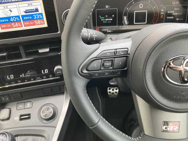 トヨタ ＧＲヤリス RZ ハイパフォーマンス 福岡県 2024(令6)年 0.3万km プレシャスブラックパール ワンオーナー/純正メーカーナビ/（フルセグTV/AM/FM/Bluetooth)/バックカメラ/iMT機能/モード変更４種類（カスタムモード、スポーツモード、ノーマルモード、エコモード）/レーダークルーズコントロール/アイドリングストップ/ビルトインETC/インタークーラースプレー/純正フロアマット/純正18インチホイール/コーナーセンサー/ハーフレザーシート/プッシュスタート/ウィンカーミラー/スマートキー/保証書/取扱説明書・ナビ取扱説明書/スペアキー