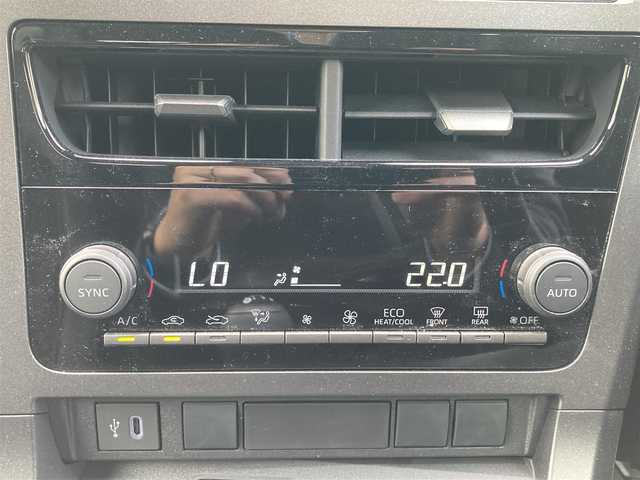 トヨタ ＧＲヤリス RZ ハイパフォーマンス 福岡県 2024(令6)年 0.3万km プレシャスブラックパール ワンオーナー/純正メーカーナビ/（フルセグTV/AM/FM/Bluetooth)/バックカメラ/iMT機能/モード変更４種類（カスタムモード、スポーツモード、ノーマルモード、エコモード）/レーダークルーズコントロール/アイドリングストップ/ビルトインETC/インタークーラースプレー/純正フロアマット/純正18インチホイール/コーナーセンサー/ハーフレザーシート/プッシュスタート/ウィンカーミラー/スマートキー/保証書/取扱説明書・ナビ取扱説明書/スペアキー