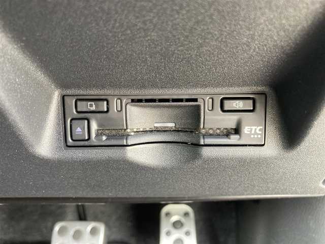 トヨタ ＧＲヤリス RZ ハイパフォーマンス 福岡県 2024(令6)年 0.3万km プレシャスブラックパール ワンオーナー/純正メーカーナビ/（フルセグTV/AM/FM/Bluetooth)/バックカメラ/iMT機能/モード変更４種類（カスタムモード、スポーツモード、ノーマルモード、エコモード）/レーダークルーズコントロール/アイドリングストップ/ビルトインETC/インタークーラースプレー/純正フロアマット/純正18インチホイール/コーナーセンサー/ハーフレザーシート/プッシュスタート/ウィンカーミラー/スマートキー/保証書/取扱説明書・ナビ取扱説明書/スペアキー