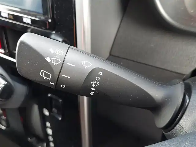トヨタ タンク カスタムG－T 東京都 2019(平31)年 4.9万km パールホワイトⅢ 純正ナビ/バックカメラ/ビルトインETC/シートヒーター/両側パワースライドドア/アイドリングストップ/衝突軽減ブレーキ/クルーズコントロール/コーナーセンサー/オートマチックハイビーム/スマートキー/純正15インチAW