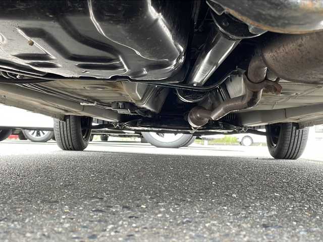 スズキ ラパン L 青森県 2015(平27)年 11万km フォーンベージュM 4WD/ワンオーナー/オーディオ/CD/AUX/前席シートヒーター/レーダーブレーキサポート/横滑り防止機能/ヘッドライトレベライザー/スマートキー/プッシュスタート/純正フロアマット/アイドリングストップ/バニティーミラー/電格ミラー/H28.H30.R2.R4.R6年記録簿有/スペアキー/保証書・取説書