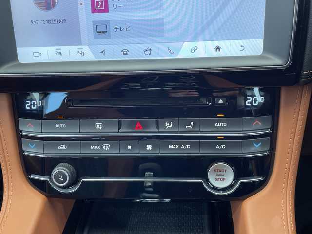 ジャガー Ｆペース SVR 栃木県 2020(令2)年 2.3万km グレー 純正ナビ/（CD/DVD/フルセグTV/USB）/バックカメラ/フロントカメラ/サイドカメラ/コーナーセンサー/ETC/前後ドラレコ/シートヒーター/シートエアコン/禁煙車/オートライト/HIDヘッドライト/スマートキー/純正アルミホイール/純正フロアマット