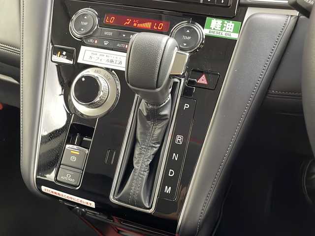 三菱 デリカＤ：５ P 鹿児島県 2023(令5)年 0.7万km アメジストブラック 純正10.1型ナビ/アラウンドビューモニター/フルセグ/ETC/ドライブレコーダー/e-Assist/・衝突軽減ブレーキ/・車線逸脱警報システム/・後側方車両検知警報システム/・誤発進抑制機能/・レーダークルーズコントロール/・オートマチックハイビーム/シートヒーター/パワーシート/ステアリングヒーター/両側パワースライドドア/パワーバックドア/パドルシフト/アイドリングストップ