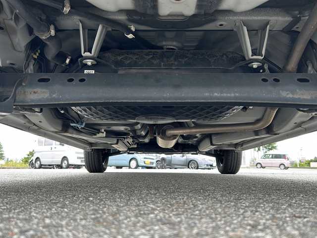 ダイハツ タフト X 富山県 2020(令2)年 5.6万km シャイニングホワイトパール ディーラーopナビ/（バックカメラ/Bluetooth/フルセグTV/CD/DVD）/ガラスルーフ/コーナーセンサー/HIDヘッドライト/オートエアコン/オートハイビーム/純正フロアマット/プッシュスタート/スマートキー