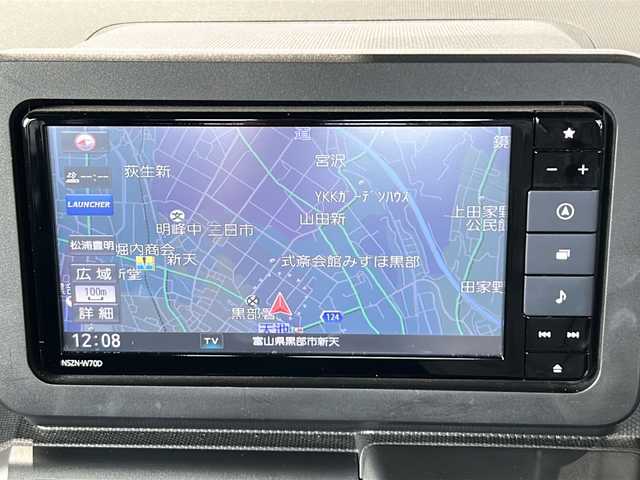 ダイハツ タフト X 富山県 2020(令2)年 5.6万km シャイニングホワイトパール ディーラーopナビ/（バックカメラ/Bluetooth/フルセグTV/CD/DVD）/ガラスルーフ/コーナーセンサー/HIDヘッドライト/オートエアコン/オートハイビーム/純正フロアマット/プッシュスタート/スマートキー