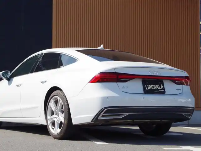 アウディ Ａ７ 埼玉県 2020(令2)年 3.6万km パール ブラックレザーシート/アダプティブクルーズコントロール/スポーツパッケージ/アシスタンスパッケージ/バーチャルコックピッ/ androidauto/ブラインドスポットモニター/全周囲カメラ/純正ナビ/ETC/フルセグ/置くだけ充電/スポーツサスペンション