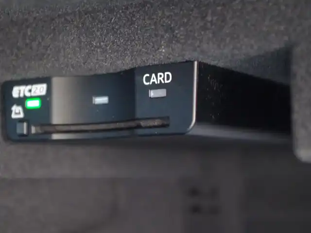 アウディ Ａ７ 埼玉県 2020(令2)年 3.6万km パール ブラックレザーシート/アダプティブクルーズコントロール/スポーツパッケージ/アシスタンスパッケージ/バーチャルコックピッ/ androidauto/ブラインドスポットモニター/全周囲カメラ/純正ナビ/ETC/フルセグ/置くだけ充電/スポーツサスペンション