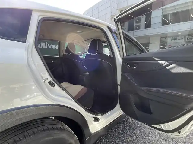 スバル インプレッサ ＸＶ 2．0i－L アイサイト 岩手県 2017(平29)年 6.4万km クリスタルホワイトP ワンオーナー/純正SDナビ/（CD/DVD/BTオーディオ/フルセグ）/バックカメラ/アイサイト/・アダクティブクルーズコントロール/・プリクラッシュブレーキ/・車線逸脱警報/X-MODE/ドライブレコーダー/ETC/スペアキー×1/保証書/取扱説明書