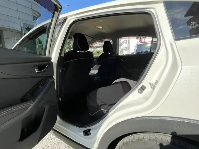 スバル インプレッサ ＸＶ 2．0i－L アイサイト 岩手県 2017(平29)年 6.4万km クリスタルホワイトP ワンオーナー/純正SDナビ/（CD/DVD/BTオーディオ/フルセグ）/バックカメラ/アイサイト/・アダクティブクルーズコントロール/・プリクラッシュブレーキ/・車線逸脱警報/X-MODE/ドライブレコーダー/ETC/スペアキー×1/保証書/取扱説明書