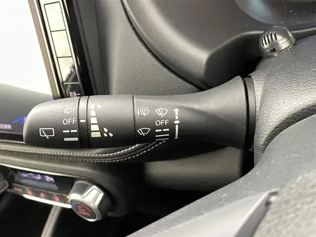 日産 キックス X 熊本県 2020(令2)年 4万km ブリリアントホワイトパール/ピュアブラック 2トーン ワンオーナー　/禁煙車　/純正9インチナビ（ＣＤ・ＤＶＤ・フルセグ・ＢＴ・フルセグ・ipod・SD・ＵＳＢ）/アラウンドビューモニター　/純正前方ドライブレコーダー　/ビルトインＥＴＣ　/レーダークルーズコントロール　/レーンキープアシスト/エマージェンシーブレーキ/側方支援/駐車支援/ふらつき警報/横滑り防止/前後クリアランスソナー/デジタルインナーミラー/ハーフレザーシート/純正フロアマット/純正17インチAW/オートライト/LEDヘッドライト/フォグライト/スマートキー/プッシュスタート/スペアキー1本/保証書/取扱説明書