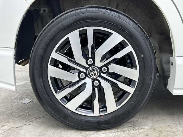 トヨタ ルーミー カスタムG 三重県 2021(令3)年 4.3万km パールホワイトⅢ /禁煙車//純正9型SDナビ//バックカメラ//オートAC//DN席シートヒーター//電子サイドブレーキ//ブレーキオートホールド//革巻きステアリング//ステアリングスイッチ//スマートアシスト//衝突軽減ブレーキ//レーンキープアシスト//レーダークルーズコントロール//両側ウェルカムパワースライドドア//アイドリングストップ//前後コーナーセンサー//社外前後ドライブレコーダー//純正ビルトインETC//GRフルエアロ