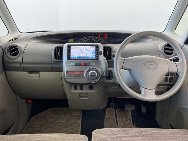 ダイハツ タント X リミテッド 群馬県 2013(平25)年 4.9万km ライトローズマイカメタリック 純正７インチＳＤナビ　バックカメラ　片側パワースライドドア　ベンチシート　ＥＴＣ　積み込みスタッドレスタイヤ　スマートキー　純正フロアマット　盗難防止装置　衝突被害軽減システム　禁煙車