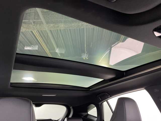 トヨタ ハリアー ハイブリッド Z レザーパッケージ 福岡県 2022(令4)年 3.4万km プレシャスブラックパール 純正12.3インチナビゲーション/フルセグテレビ/AM FM USB AUX BT/パノラマミックビューモニター/デジタルインナーミラー/パノラマルーフ/JBLプレミアムサウンド/LEDヘッドライト/本革レーザーシート/レーダークルーズコントロール/シートヒーター/シートクーラー/純正19インチアルミホイール/ビルトインETC/オートライト/オートマチックハイビーム/コーナーセンサー