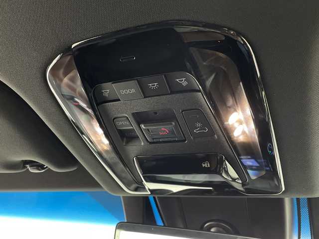 トヨタ ハリアー ハイブリッド Z レザーパッケージ 福岡県 2022(令4)年 3.4万km プレシャスブラックパール 純正12.3インチナビゲーション/フルセグテレビ/AM FM USB AUX BT/パノラマミックビューモニター/デジタルインナーミラー/パノラマルーフ/JBLプレミアムサウンド/LEDヘッドライト/本革レーザーシート/レーダークルーズコントロール/シートヒーター/シートクーラー/純正19インチアルミホイール/ビルトインETC/オートライト/オートマチックハイビーム/コーナーセンサー